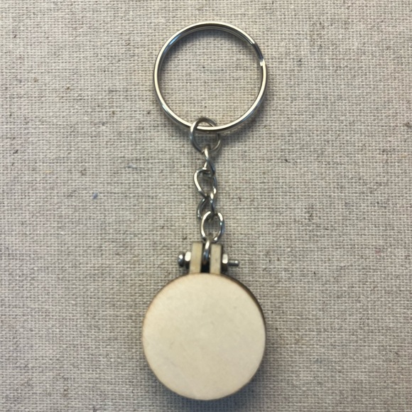 ๐ Cross Stitch Moon Keychain - Picture 5 of 5